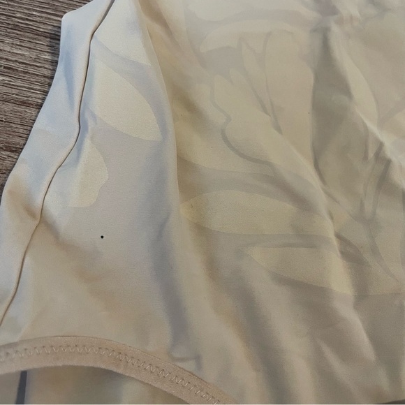 Maidenform Tan Bodysuit Shapewear Size Small - Picture 5 of 6